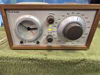 TIVOLI AUDIO Model Three radio tranzystorowe FM, AM,AUX, 2 x budzik.