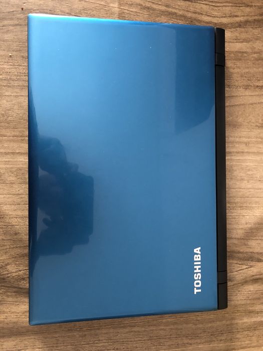 Toshiba Satelite L50-C-242