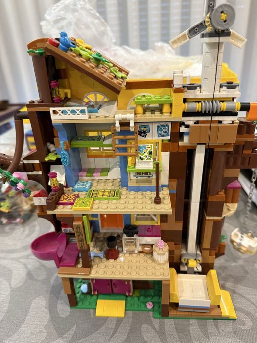 Lego Friends: casa da arvore (41703)