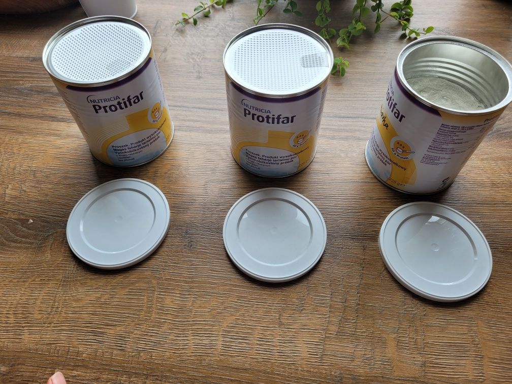 Białko Protifar Nutricia 2 puszki 225g x 2 + gratis