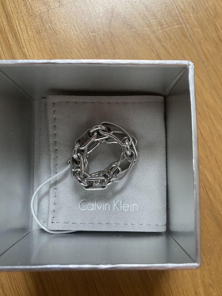 Pierścionek Calvin Klein - nowy, nienoszony