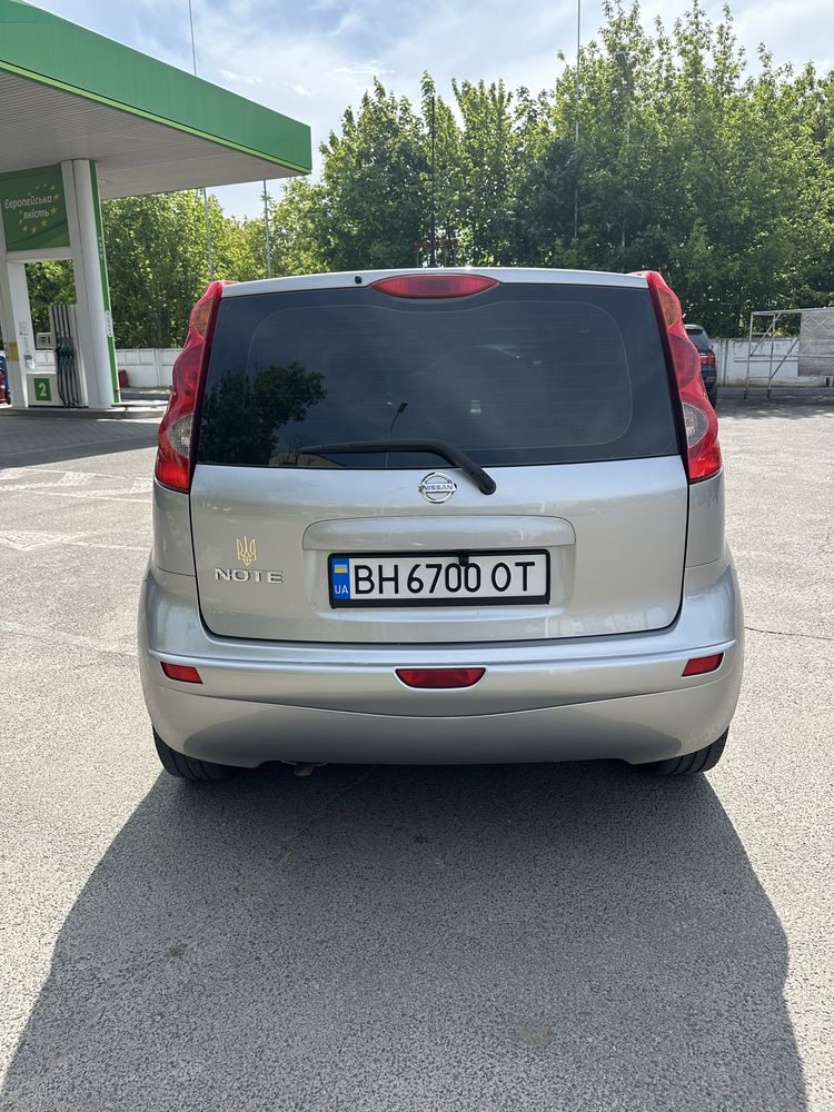 Продам Nissan Note e11