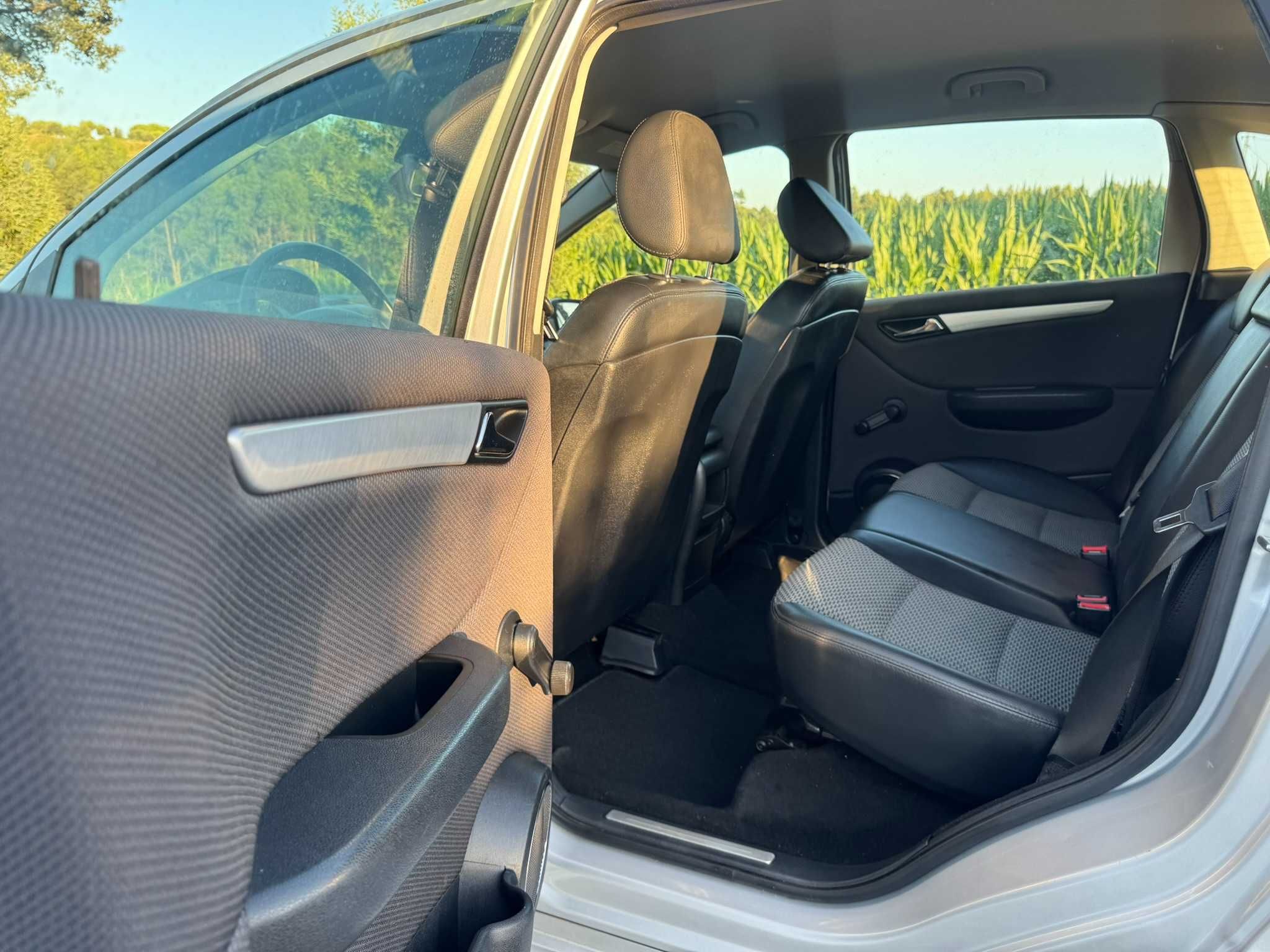 Mercedes-Benz B 180 CDI Elegance