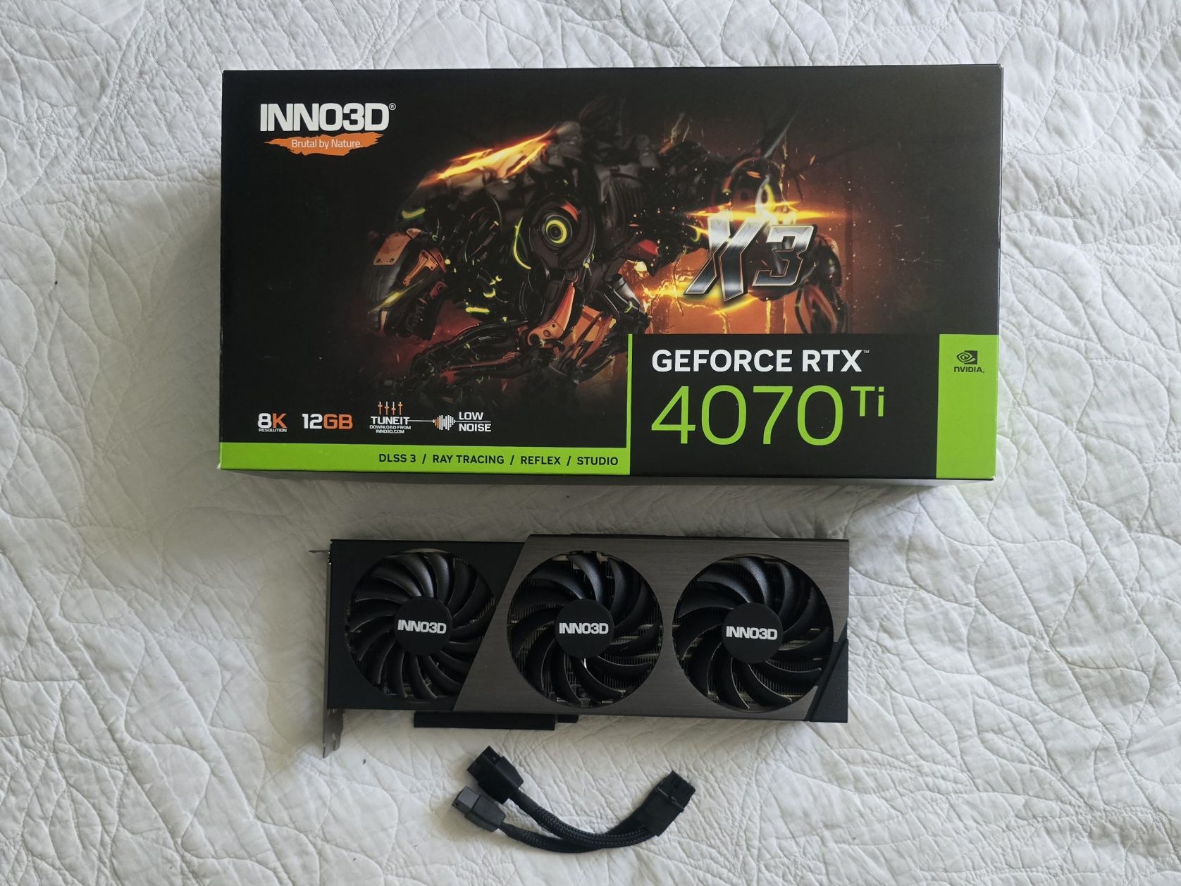 Karta graficzna NVIDIA GeForce RTX 4070Ti INNO3D X3 12GB 8K