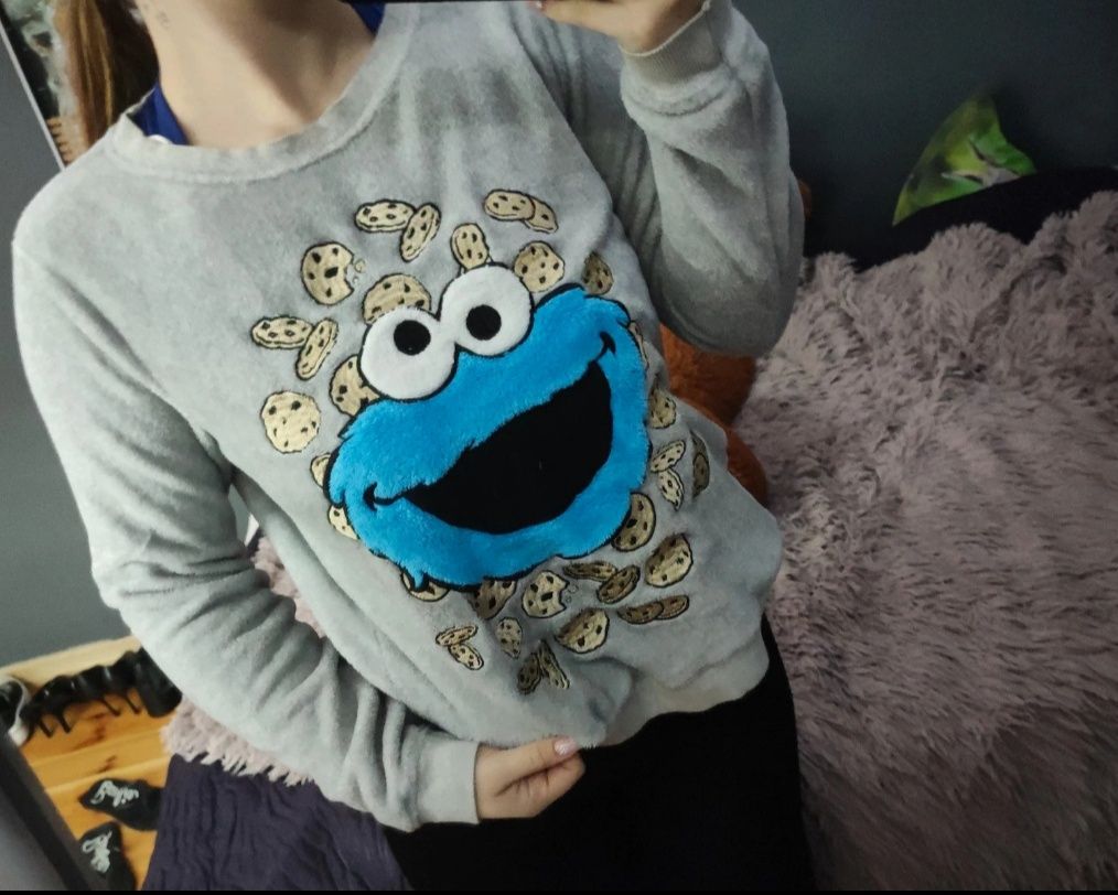 Pluszowa bluza Elmo z ulicy sezamkowej. Rozmiar M