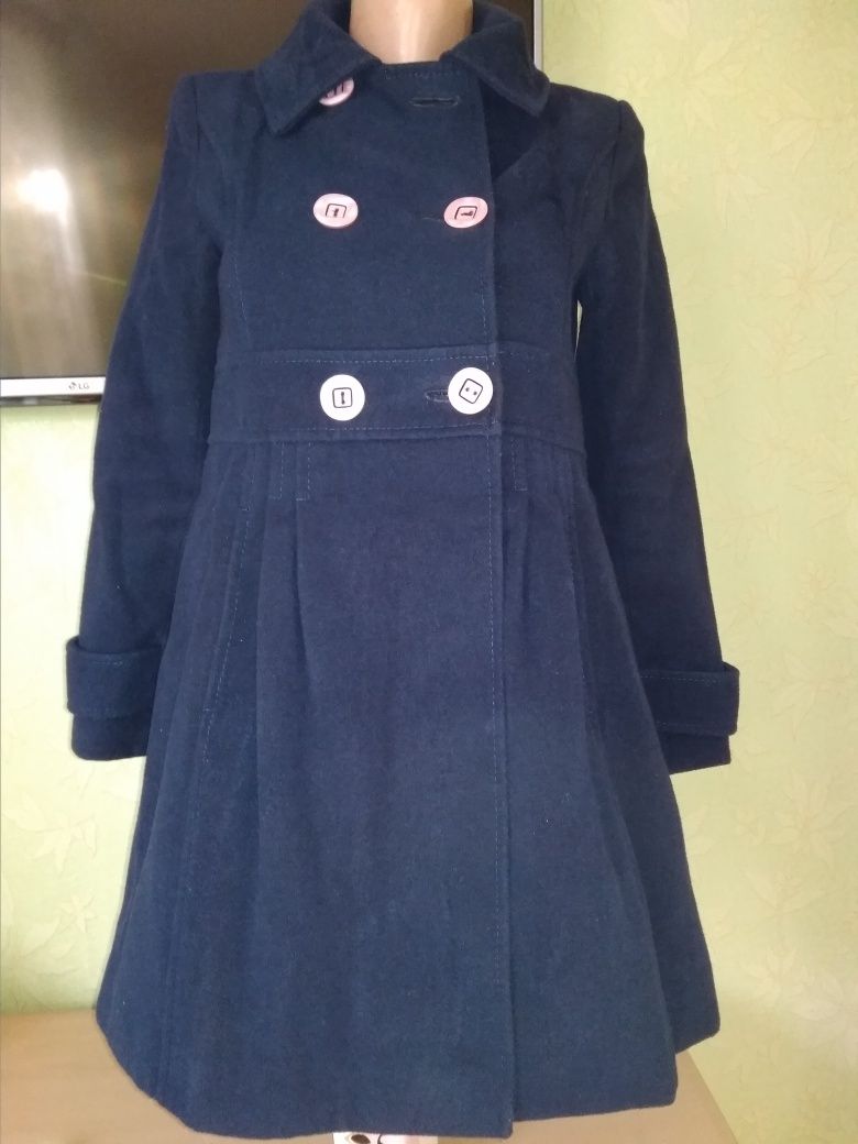 Демисезонное пальто для школьницы