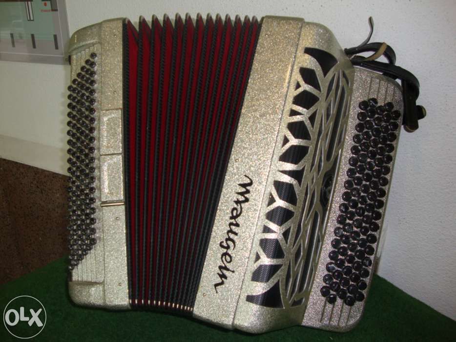 Acordeon Maugein 4 voz .N 55