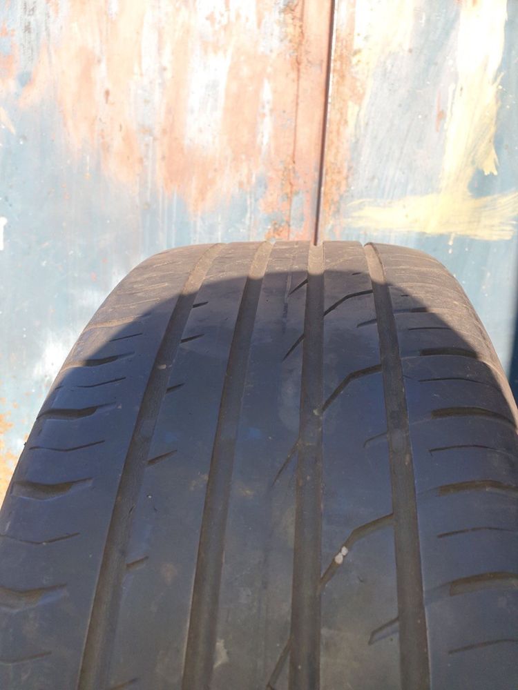 Резина CONTINENTAL 215/55 r17 94v