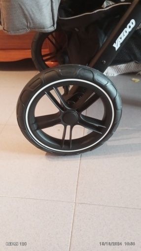 Vendo carrinho bebé,  novo