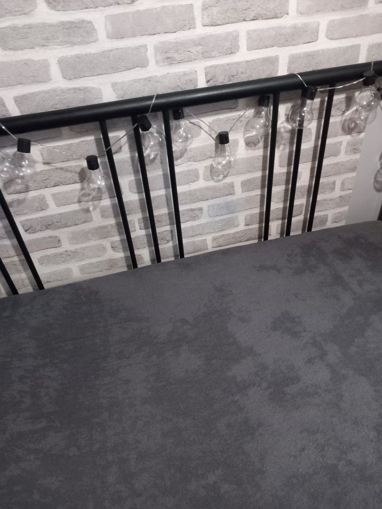 Łóżko Fyresdal, materac Jysk i 3 pojemniki