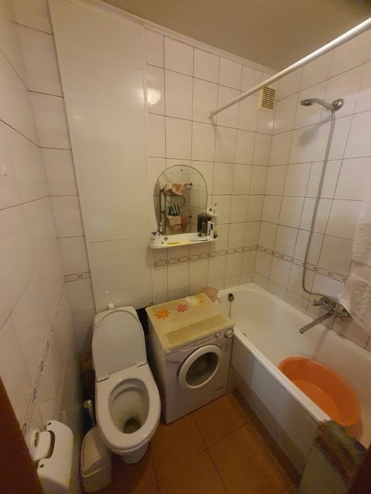 Продам 2к квартиру по ул. Ярослава Мудрого возле Оперного театра