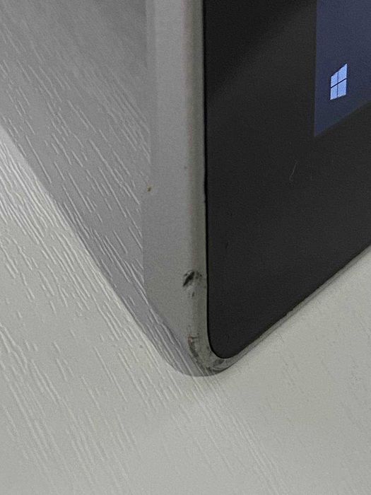 Ультрабук Microsofr Surface pro 3 8GB 256GB I5-4300U + чохол