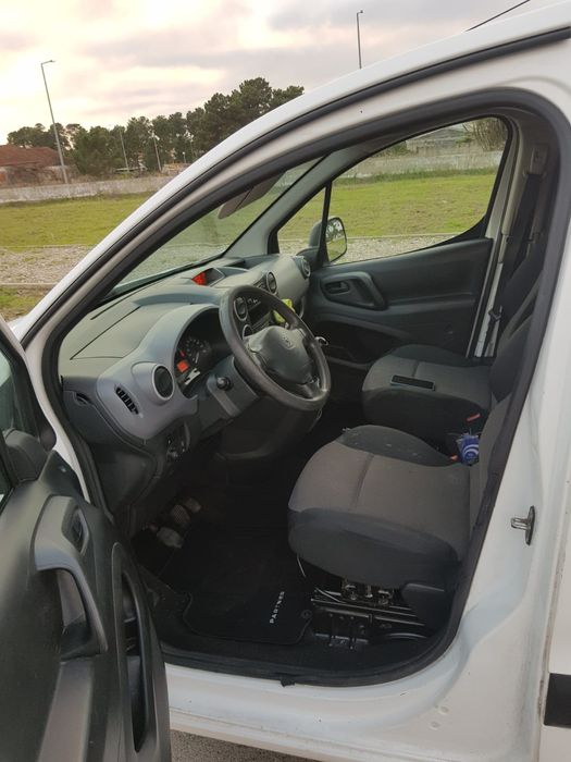 Peugeot partner 2017 - A/C