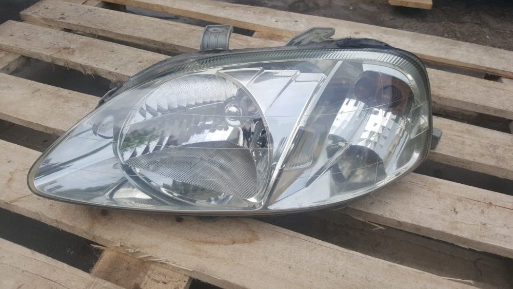 Lewa przednia lampa Honda Civic VI 99-01 LIFT