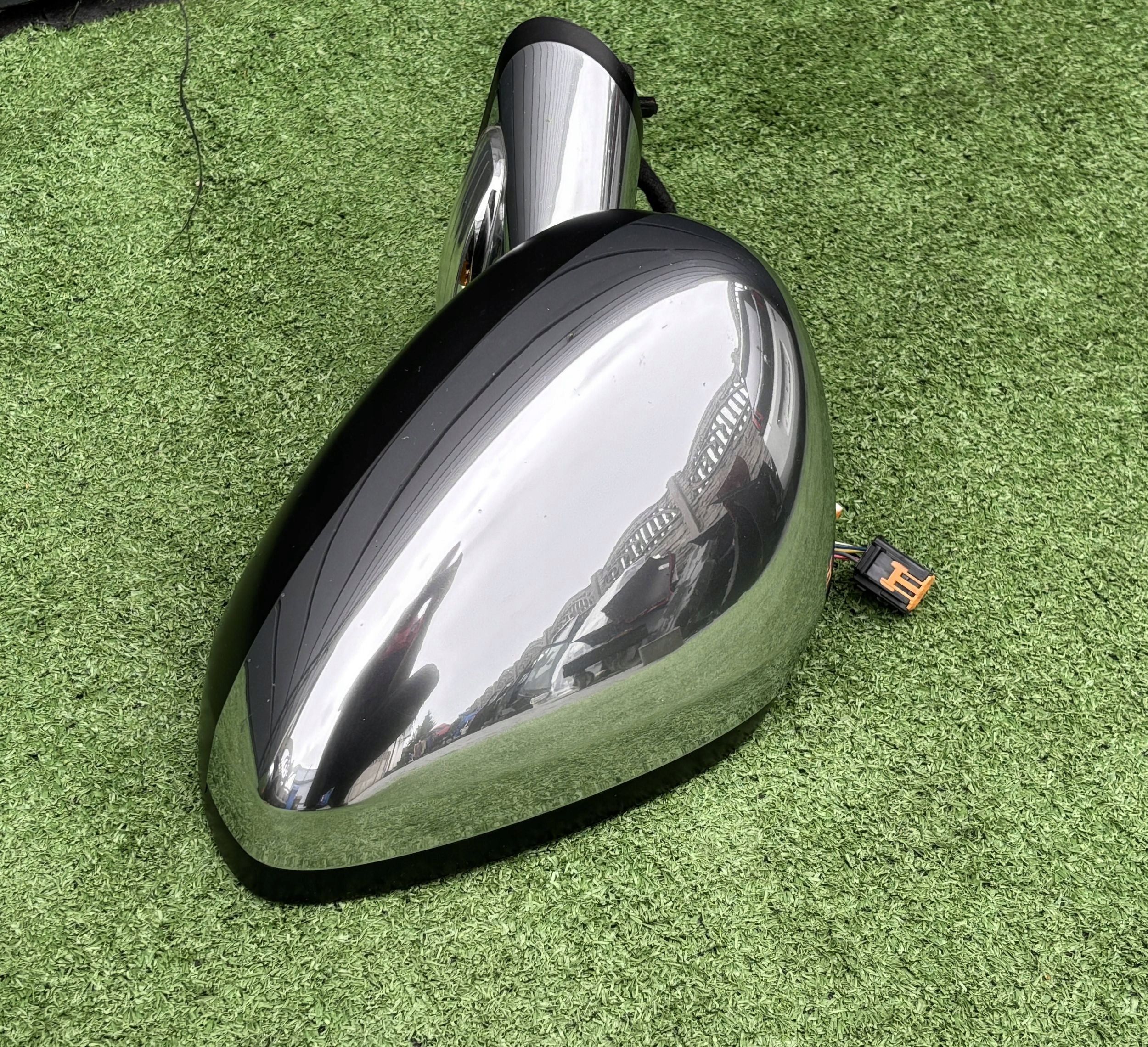 Citroen DS4 Lusterko Lewe Chrom 17 Pin