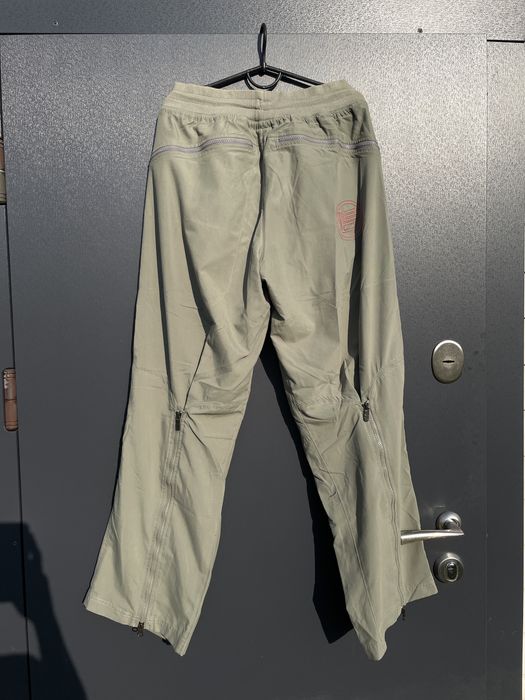 Ексклюзивні спортивні штани Nike вінтажні хакі tech pack оригінал