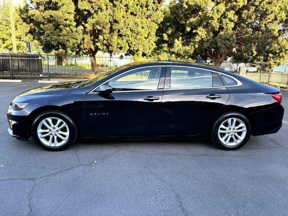 Chevrolet Malibu      2016