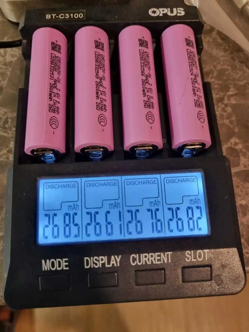 Akumulator 18650  2600mAh Zestaw 8 Sztuk | Ładowalny, Wysoka Pojemność
