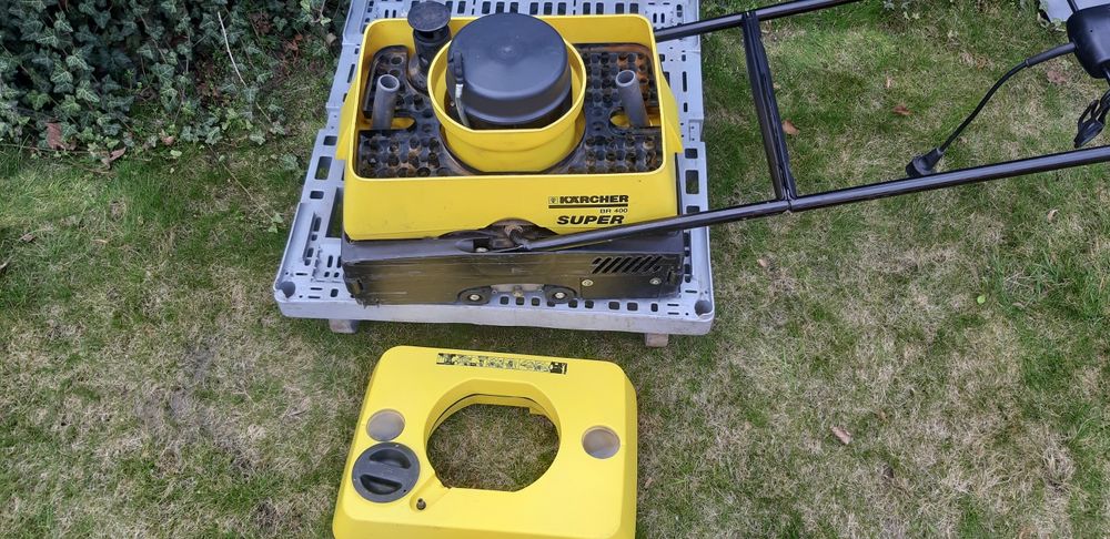 Szorowarka walcowa Karcher BR 400