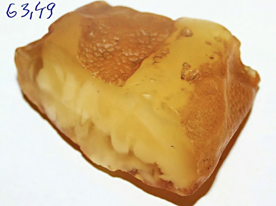 Bursztyn bałtycki bryłka