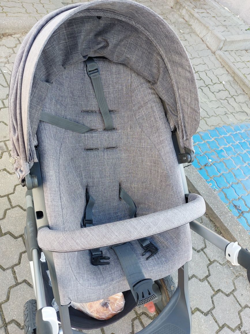 Stokke trialz 2 w 1+ śpiworek i mufka