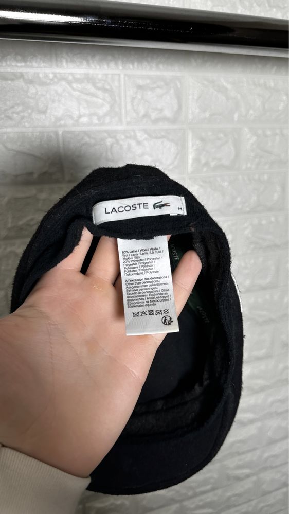 Берет Lacoste