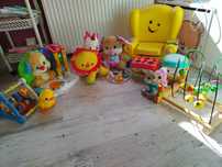 Zabawki  edukacyjne fisher Price i inne