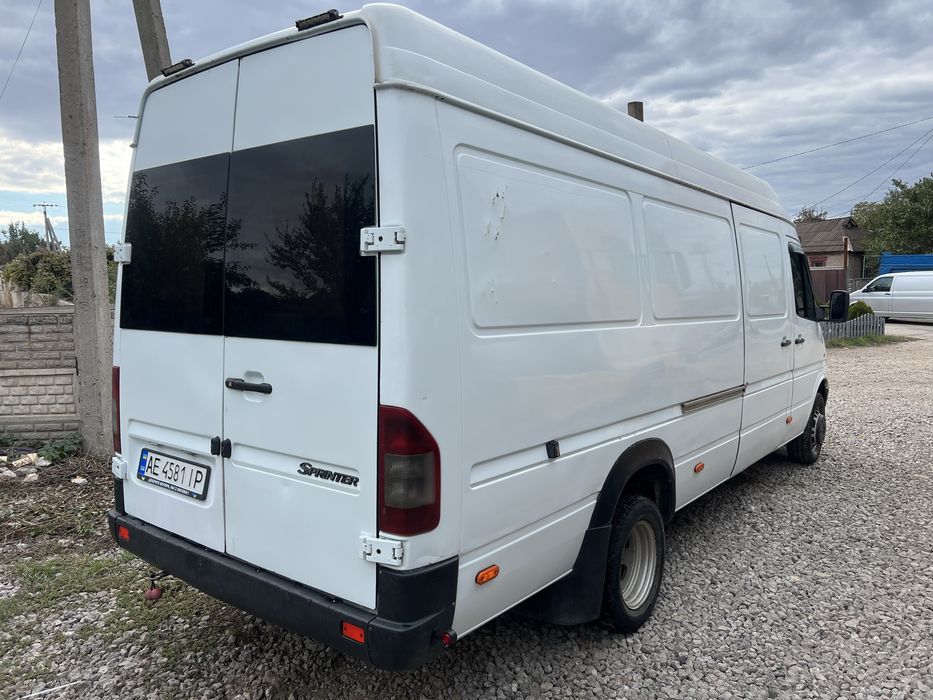 Mercedes-sprinter 412d