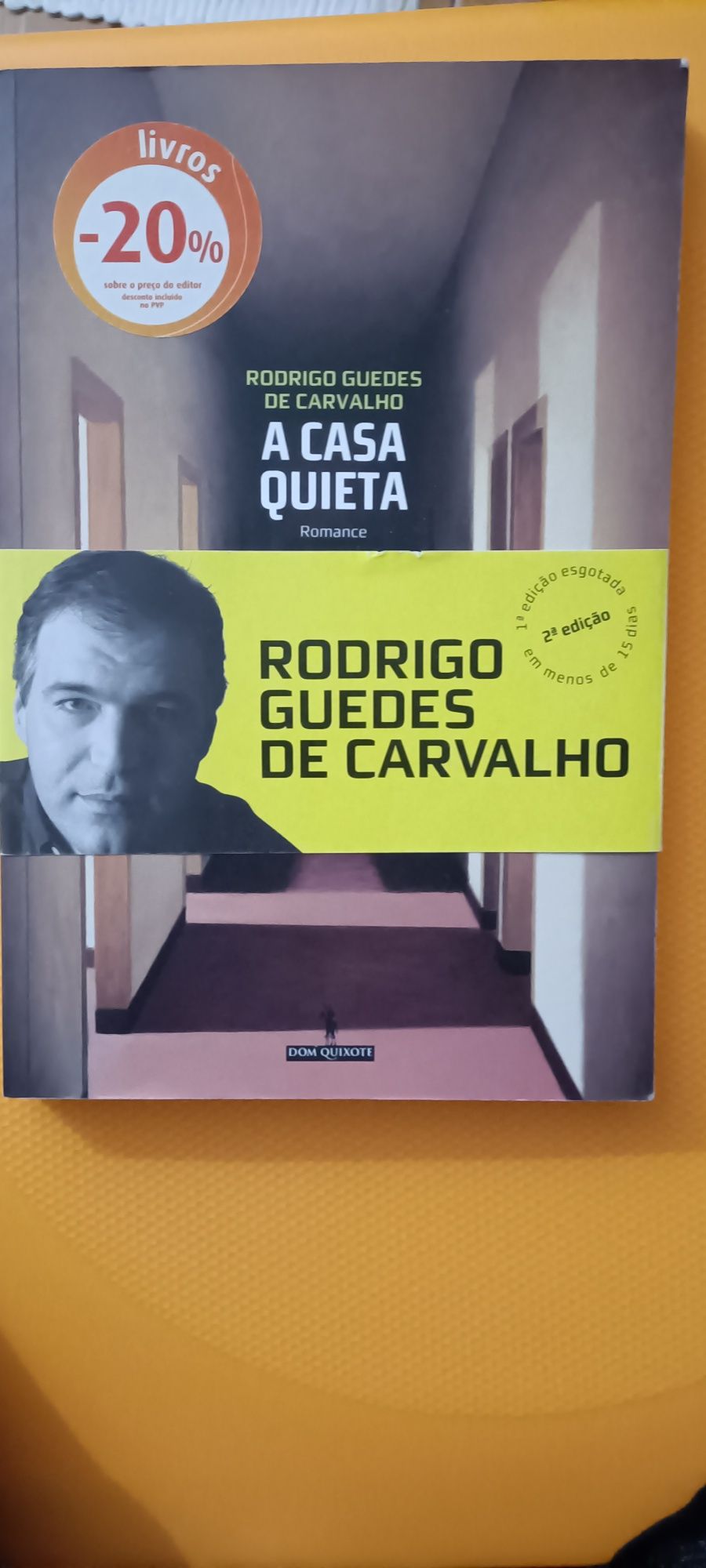 A casa quieta de Rodrigo Guedes Carvalho