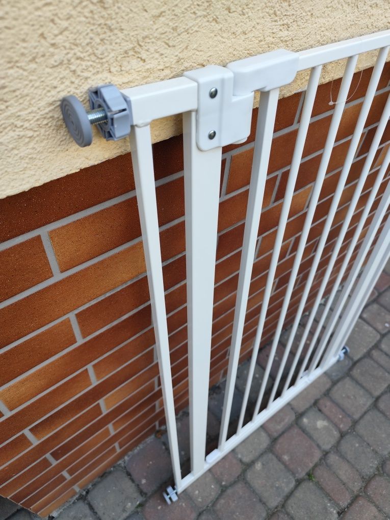 Wysoka biała bramka dla psów Tiaki 104 cm wys.