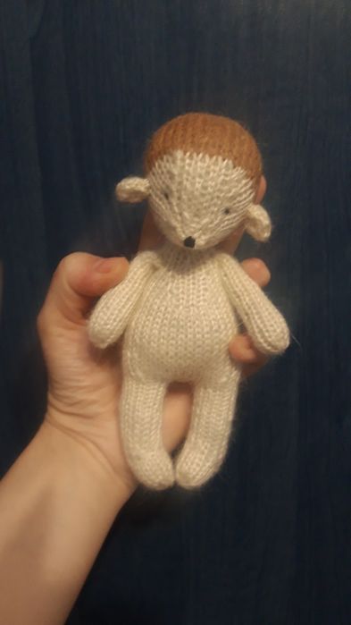 Вязаная игрушка, ёжик