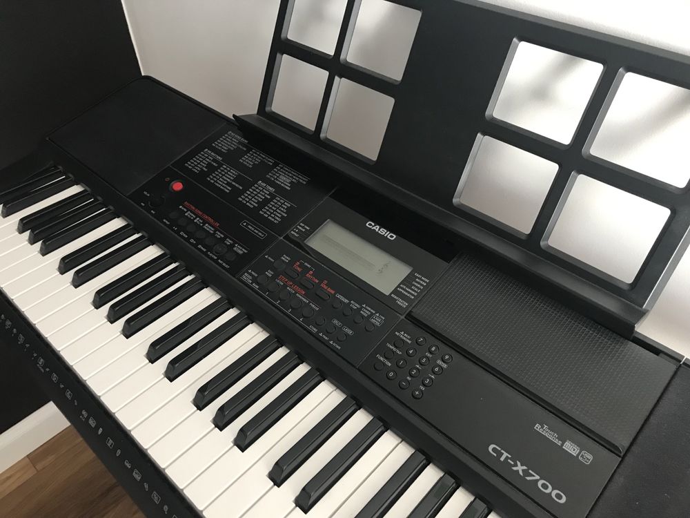 Keyboard Casio CT-X700+stojak