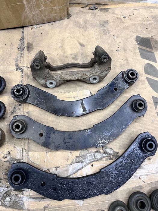 Продам короткие развальные  на Mitsubishi Outlаnder