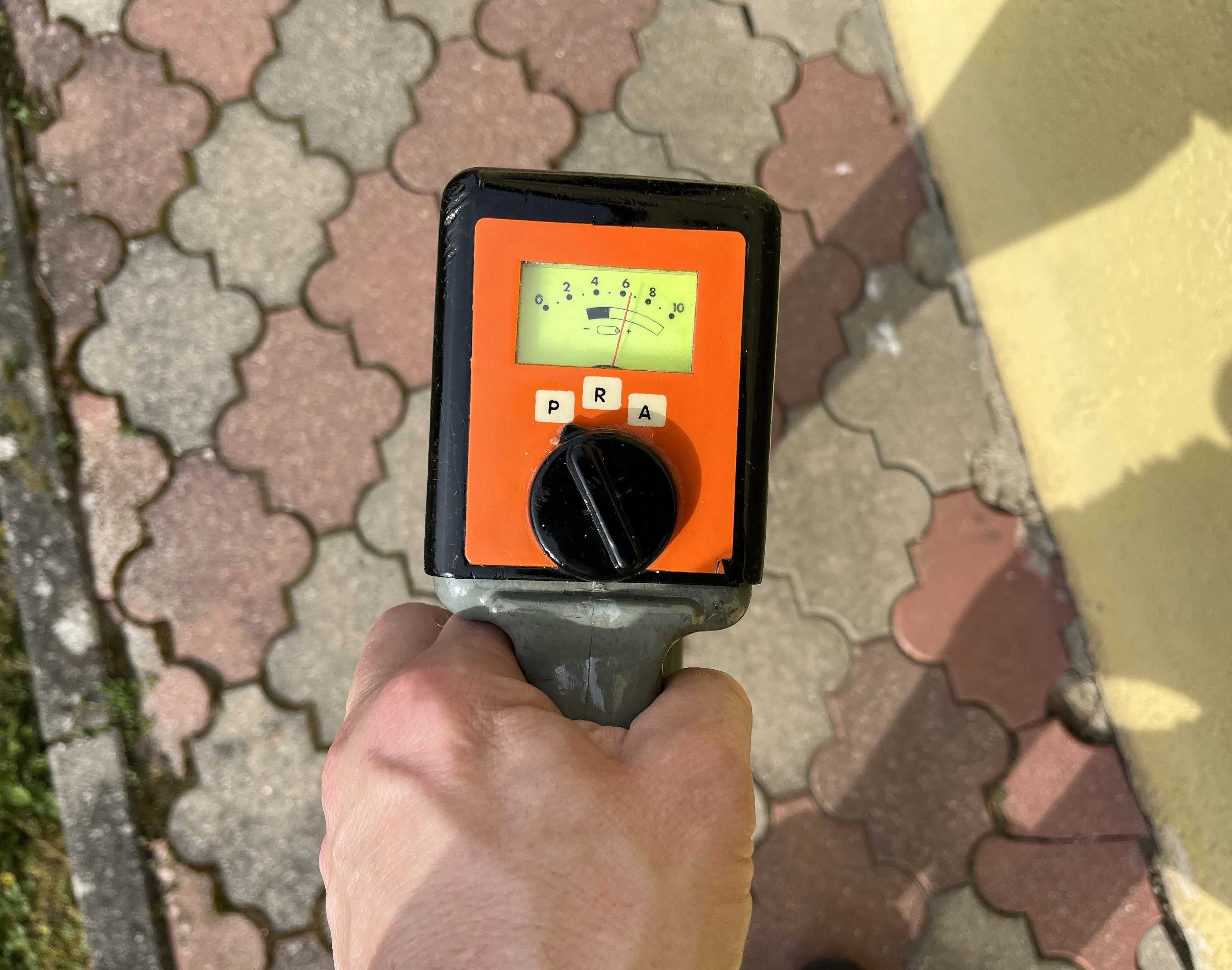 Radiodetektor wykrywacz kabli instalacji CAT Radiodetection