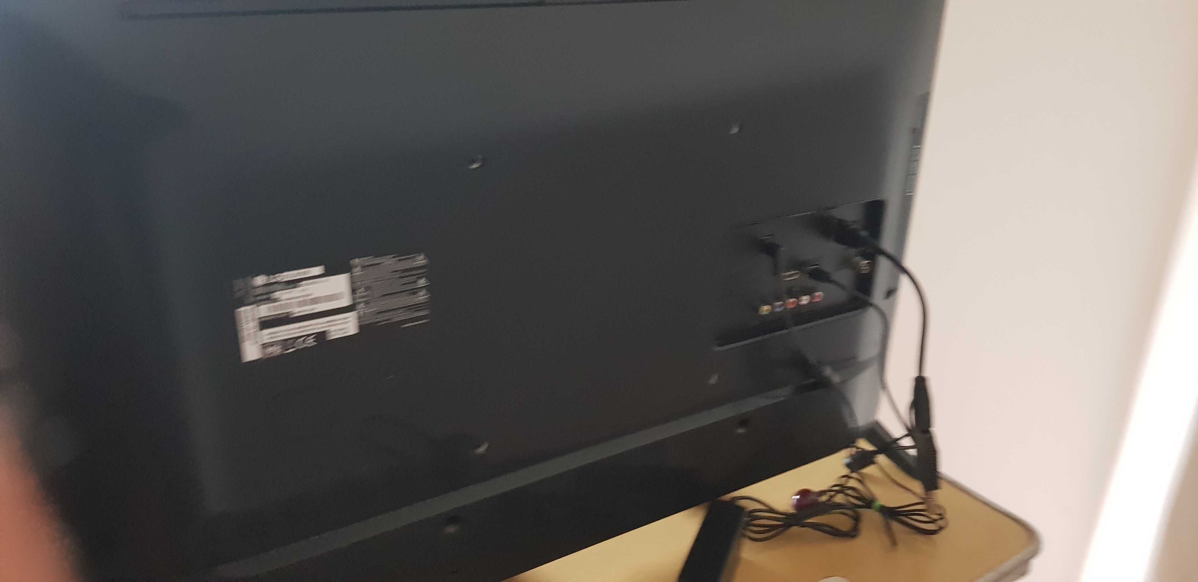 Telewizor LG 32 cale led, nowy tuner dvbt, 2 piloty.
