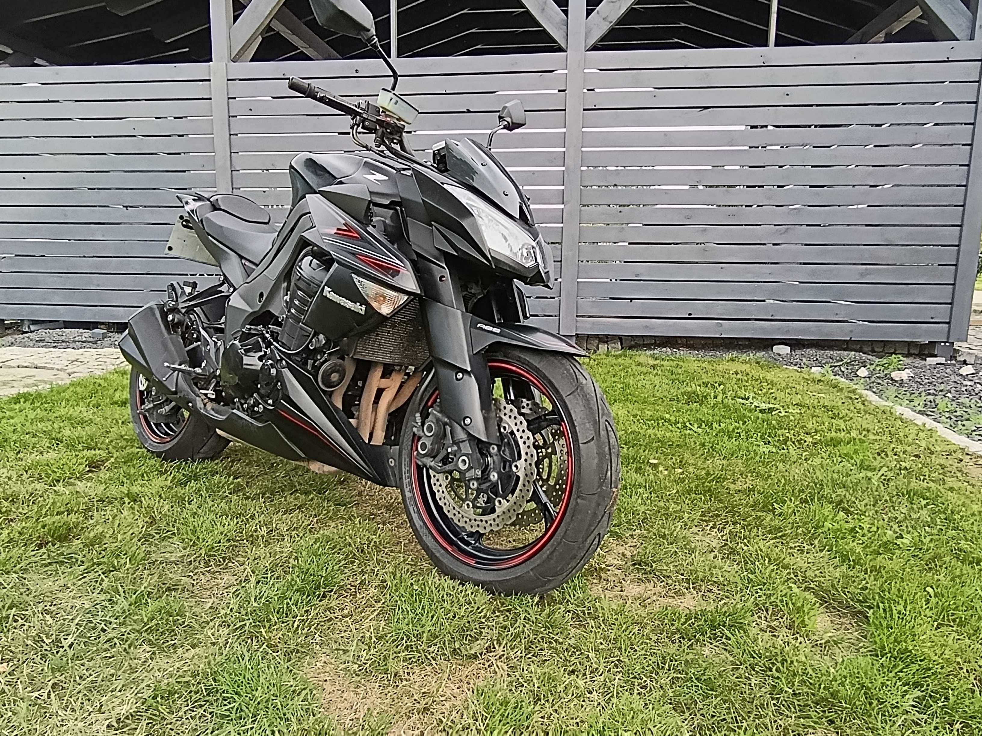 Kawasaki Z1000 z 1000 Black edition