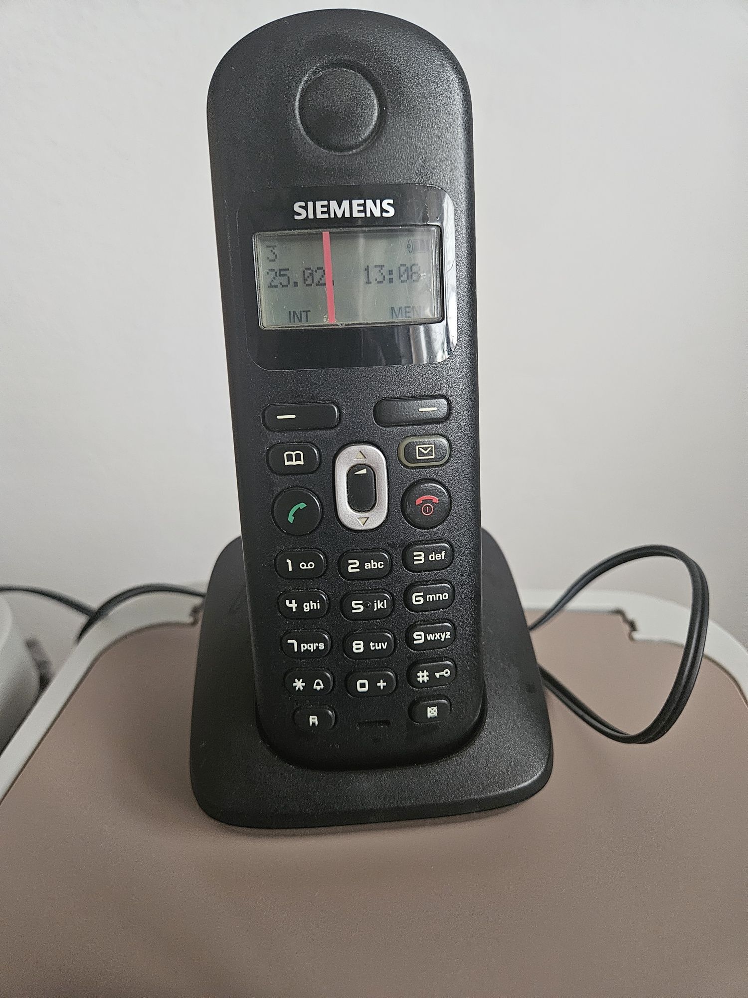 Telefon stacjonarny Simens Gigaset AL18H