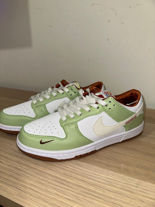 Nike Dunk Low - Year of the Snake - NOVAS - 42