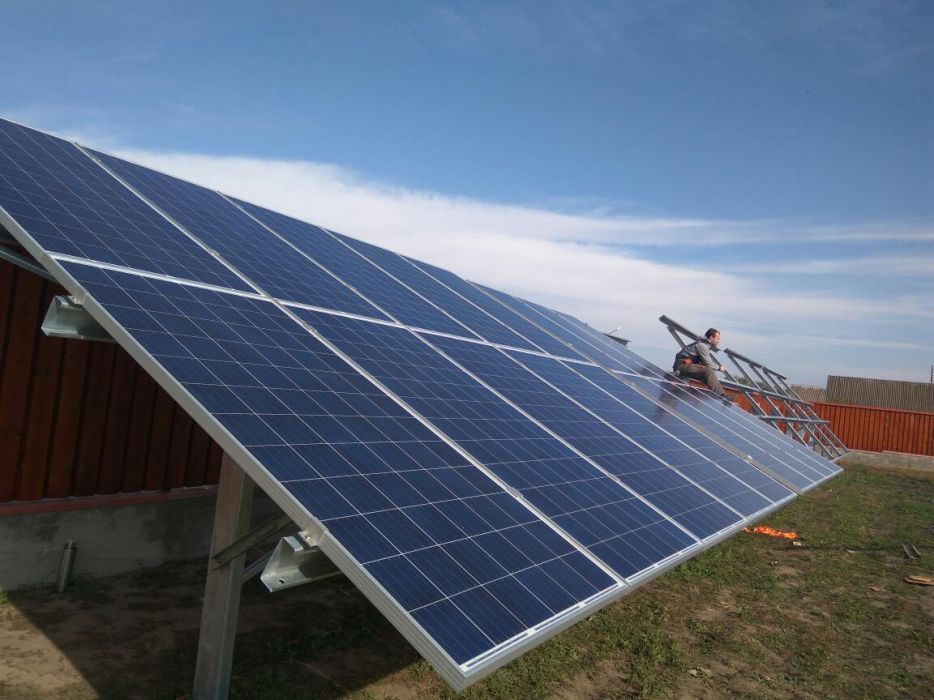 Сонячні батареї  монтаж, мережеві та резервні системи