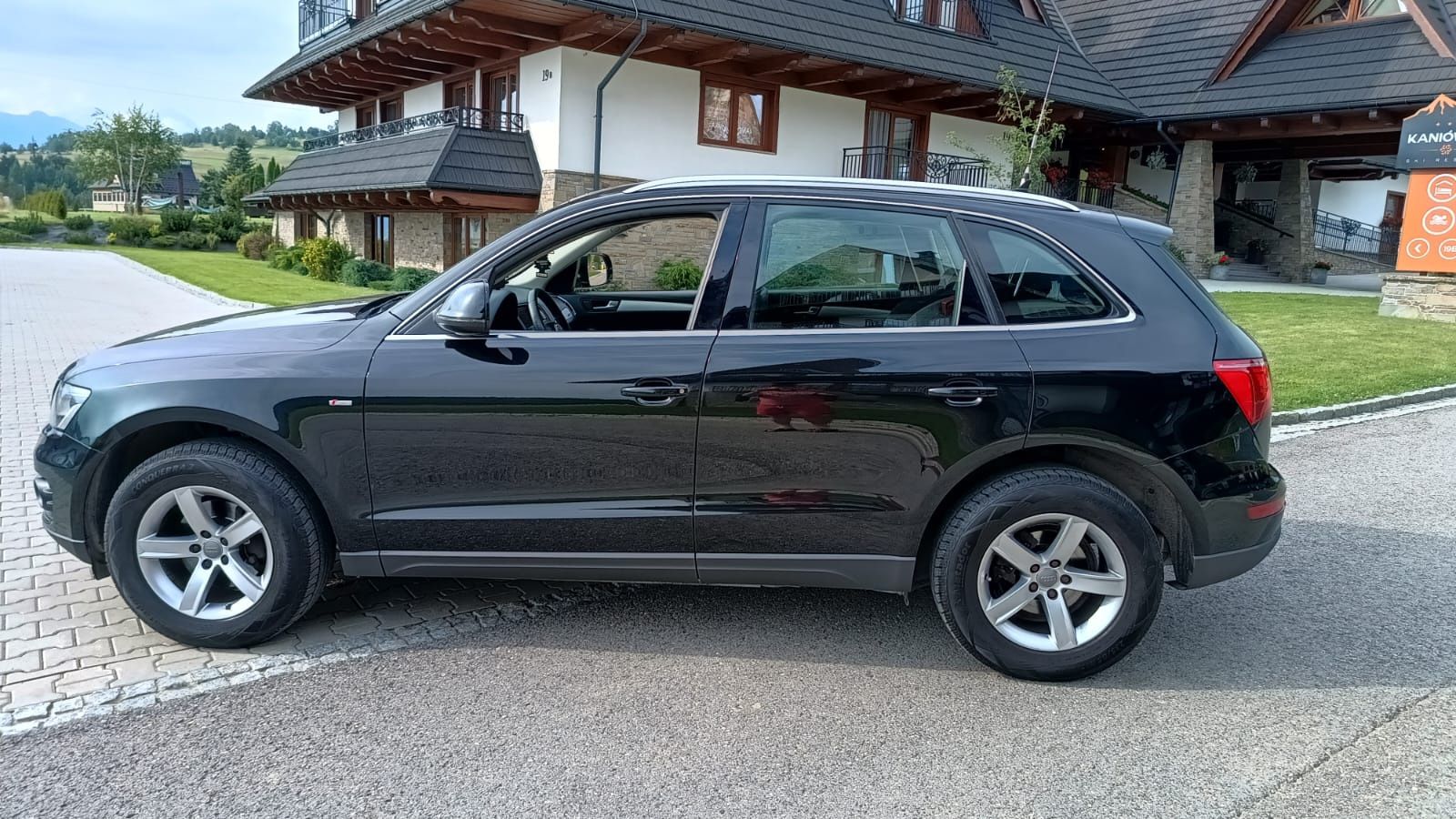 Audi Q5 S-Line 2.0TDi 170 KM Ful opcja Skóra NAVI BiXenon DVD Pdc Hak