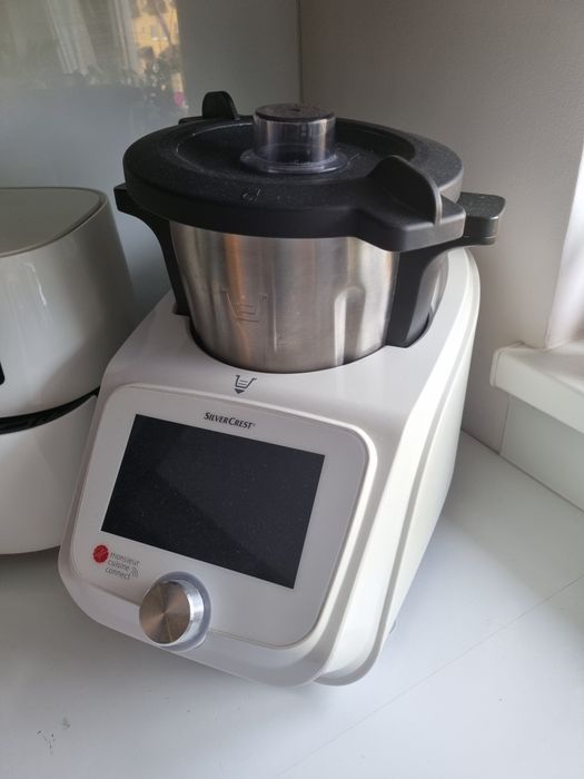 Monsieur Cuisine Smart Lidlomix Robot kuchenny
Termorobot