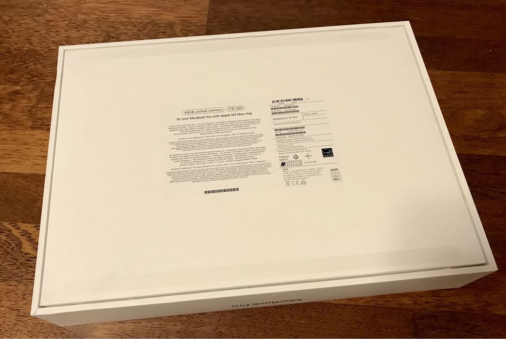 MacBook Pro 16-inch M3 Max chip 48GB 1TB SSD