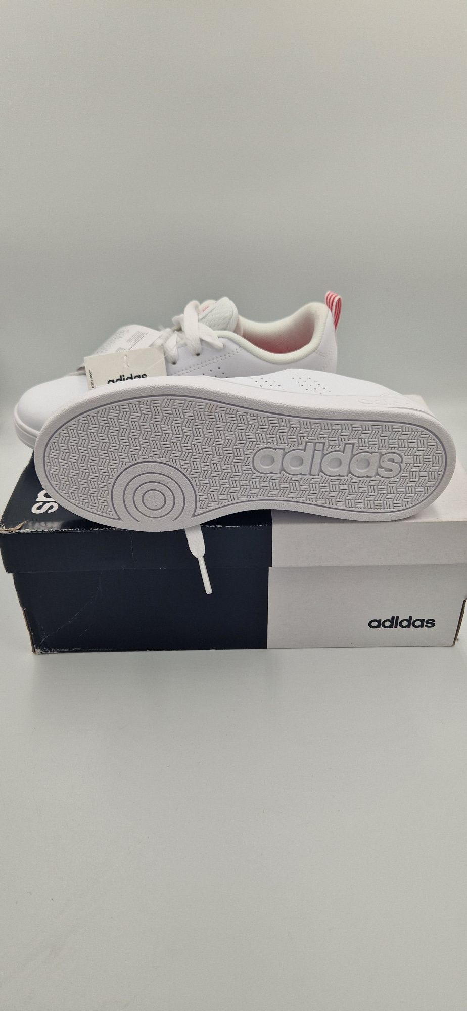 Nowe buty Adidas 32 adidasy dziecięce dla dziewczynki