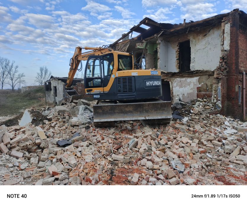 Usługi koparką gąsienicową 16 ton