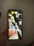 Iphone 11 64gb uszkodzony