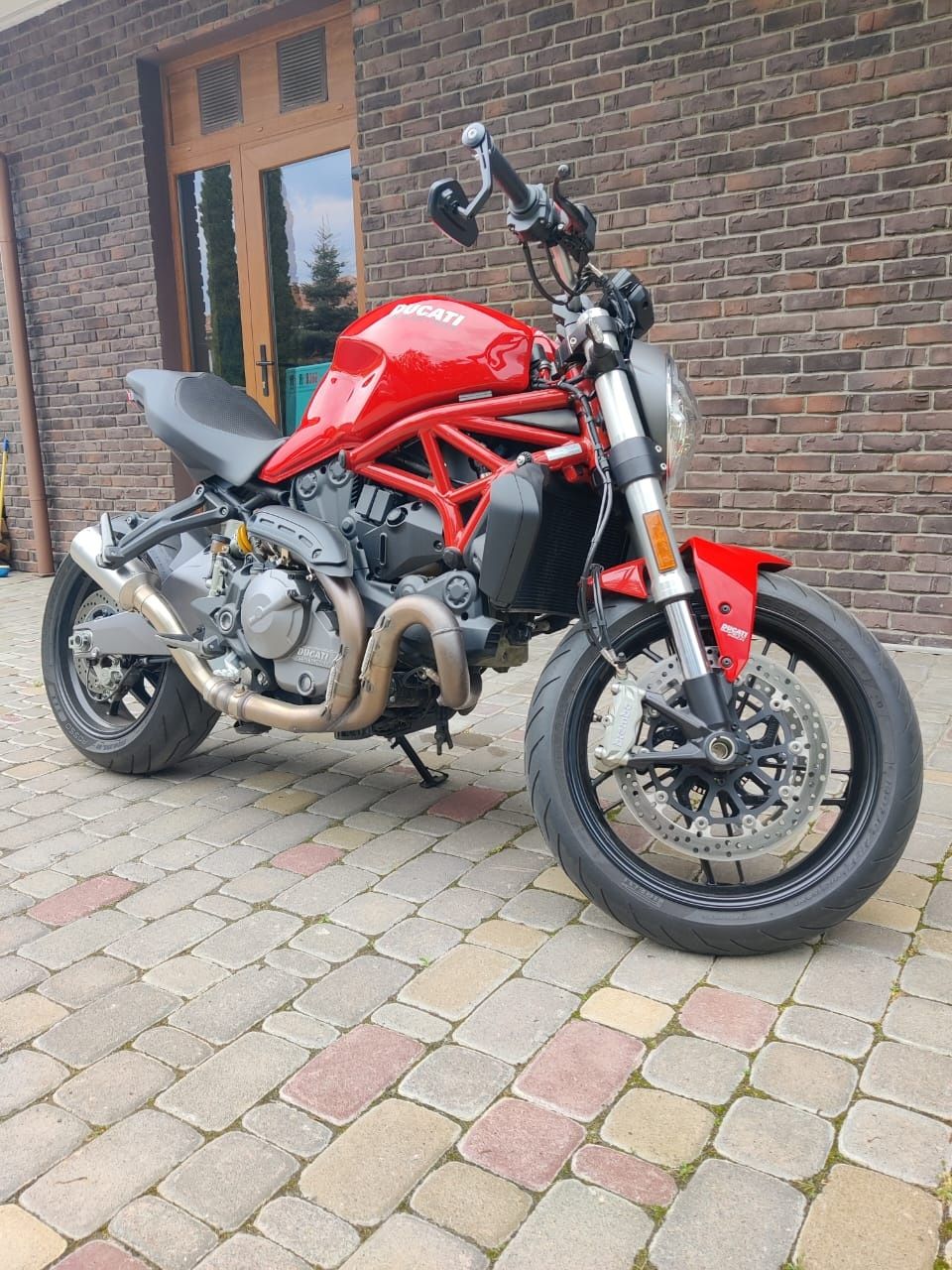 Ducati monster 821. Стан нового.