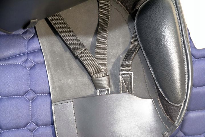 Siodło ujeżdzeniowe z wymienym łękiem 17,5c
