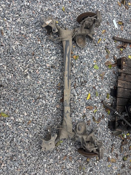 Задня балка Рено Меган 3 2009-15р універсал