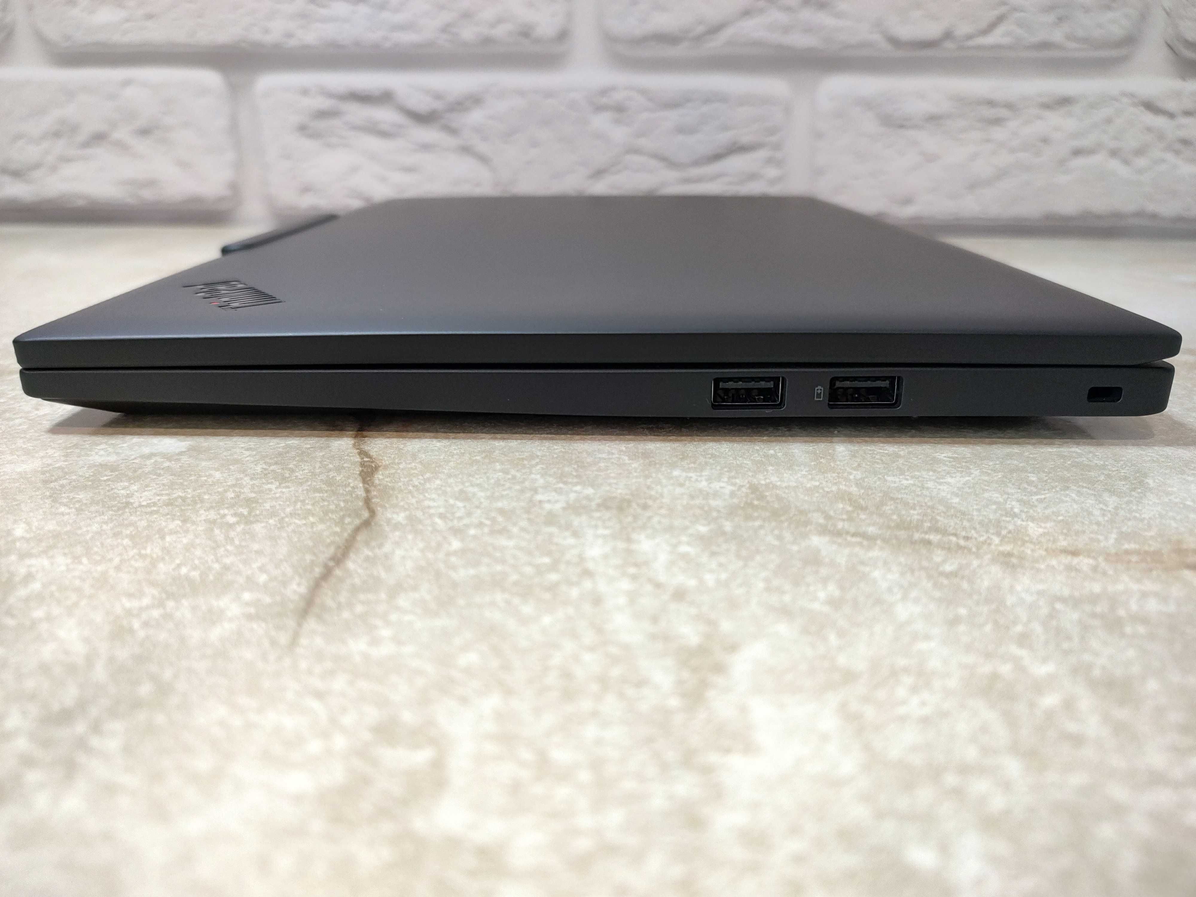 Lenovo ThinkPad T14s Gen 6 Snapdragon X Elite 32GB DDR5 1TB SSD NEW!