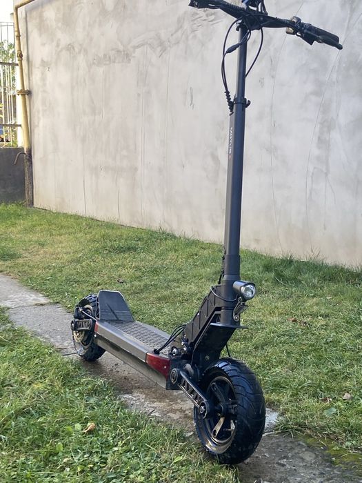 Електросамокат MOTUS 10 pro 2023